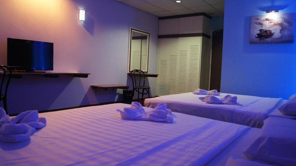 Hotel Hsiang Garden Sandakan Esterno foto